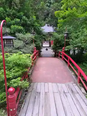 青麻神社の{uncategorized: "未分類", other: "その他", undefined: "問題あり", building: "その他建物", grave: "お墓", sacred_gate: "鳥居", guardian: "狛犬", statue: "像", buddha: "仏像", history: "歴史", nature: "自然", garden: "庭園", animal: "動物", pagoda: "塔", temizu: "手水舎", mountain_gate: "山門・神門", sanctuary: "本殿・本堂", subordinate: "末社・摂社", art: "芸術", scenery: "景色", jizo: "地蔵", ema: "絵馬", goshuin: "御朱印", omikuji: "おみくじ", items: "授与品その他", amulet: "お守り", goshuincho: "御朱印帳", eats: "食事", festival: "お祭り", votive_dance: "神楽", shichigosan: "七五三参", wedding: "結婚式", experience: "体験その他", initially: "初詣", around: "周辺", anti_infection: "感染症対策"}
