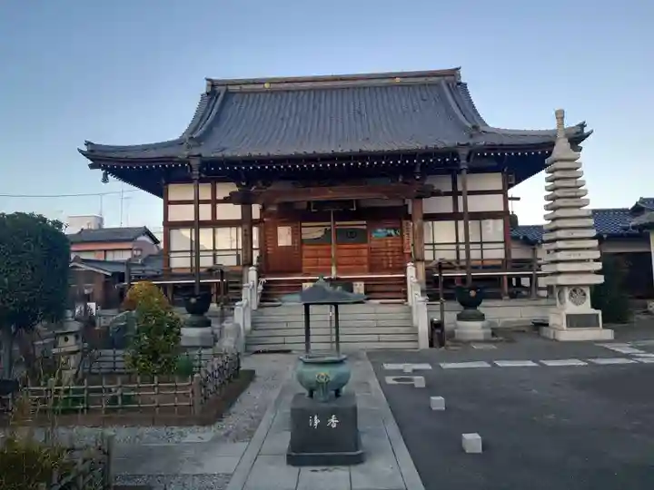 観性寺の本殿・本堂