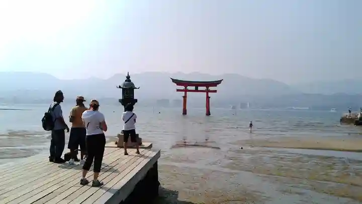 厳島神社(広島県)