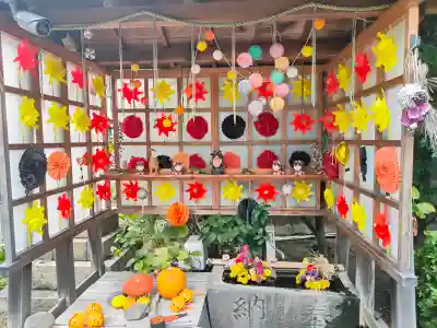 多賀神社の{uncategorized: "未分類", other: "その他", undefined: "問題あり", building: "その他建物", grave: "お墓", sacred_gate: "鳥居", guardian: "狛犬", statue: "像", buddha: "仏像", history: "歴史", nature: "自然", garden: "庭園", animal: "動物", pagoda: "塔", temizu: "手水舎", mountain_gate: "山門・神門", sanctuary: "本殿・本堂", subordinate: "末社・摂社", art: "芸術", scenery: "景色", jizo: "地蔵", ema: "絵馬", goshuin: "御朱印", omikuji: "おみくじ", items: "授与品その他", amulet: "お守り", goshuincho: "御朱印帳", eats: "食事", festival: "お祭り", votive_dance: "神楽", shichigosan: "七五三参", wedding: "結婚式", experience: "体験その他", initially: "初詣", around: "周辺", anti_infection: "感染症対策"}