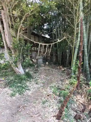 主石神社の末社