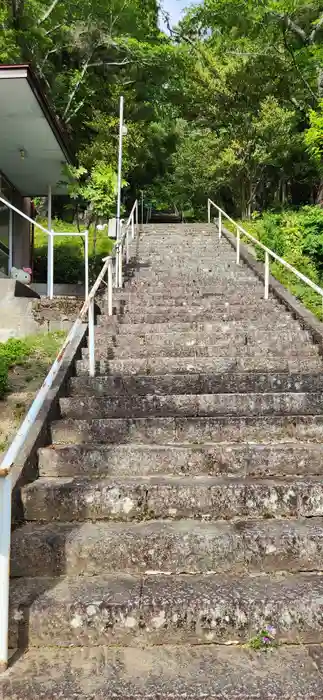 金山神社の建物その他