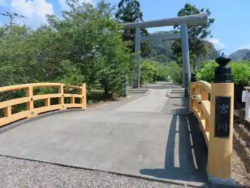 天津神明宮の鳥居