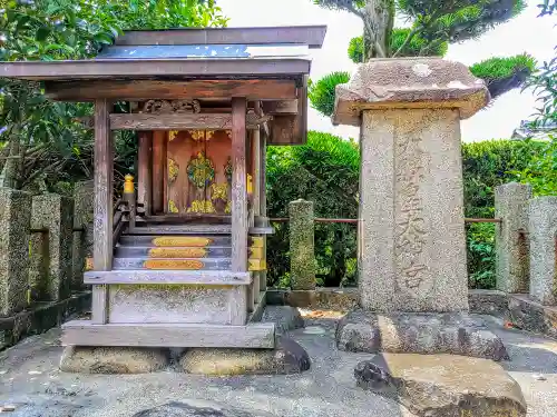 三狐社（鹿田）の本殿・本堂