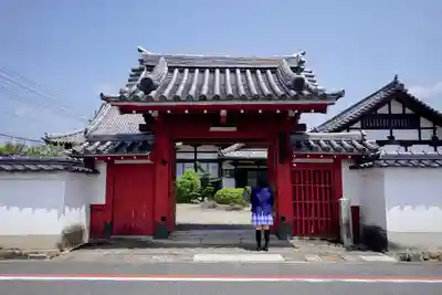 寿光寺の山門・神門