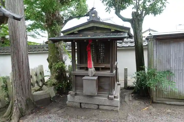 龍王宮秀郷社(橋守神社)の末社・摂社