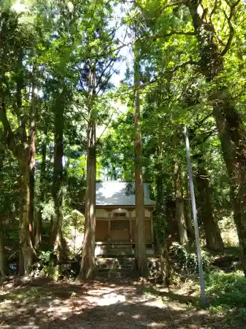 神明宮の{uncategorized: "未分類", other: "その他", undefined: "問題あり", building: "その他建物", grave: "お墓", sacred_gate: "鳥居", guardian: "狛犬", statue: "像", buddha: "仏像", history: "歴史", nature: "自然", garden: "庭園", animal: "動物", pagoda: "塔", temizu: "手水舎", mountain_gate: "山門・神門", sanctuary: "本殿・本堂", subordinate: "末社・摂社", art: "芸術", scenery: "景色", jizo: "地蔵", ema: "絵馬", goshuin: "御朱印", omikuji: "おみくじ", items: "授与品その他", amulet: "お守り", goshuincho: "御朱印帳", eats: "食事", festival: "お祭り", votive_dance: "神楽", shichigosan: "七五三参", wedding: "結婚式", experience: "体験その他", initially: "初詣", around: "周辺", anti_infection: "感染症対策"}