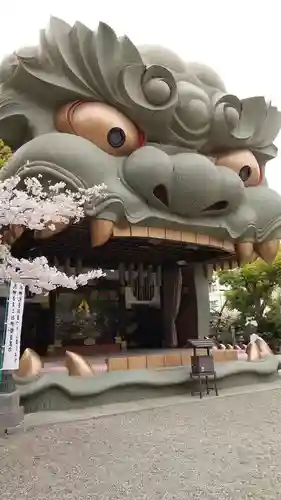 難波八阪神社の狛犬