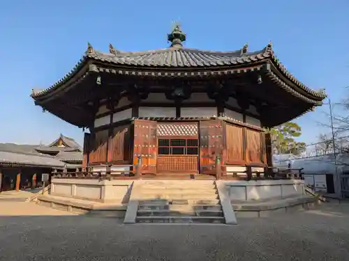 法隆寺 夢殿(奈良県)
