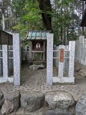 両社宮神社(宮町)の末社・摂社