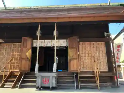 鶴見神社の本殿・本堂