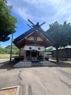 石山神社の{uncategorized: "未分類", other: "その他", undefined: "問題あり", building: "その他建物", grave: "お墓", sacred_gate: "鳥居", guardian: "狛犬", statue: "像", buddha: "仏像", history: "歴史", nature: "自然", garden: "庭園", animal: "動物", pagoda: "塔", temizu: "手水舎", mountain_gate: "山門・神門", sanctuary: "本殿・本堂", subordinate: "末社・摂社", art: "芸術", scenery: "景色", jizo: "地蔵", ema: "絵馬", goshuin: "御朱印", omikuji: "おみくじ", items: "授与品その他", amulet: "お守り", goshuincho: "御朱印帳", eats: "食事", festival: "お祭り", votive_dance: "神楽", shichigosan: "七五三参", wedding: "結婚式", experience: "体験その他", initially: "初詣", around: "周辺", anti_infection: "感染症対策"}