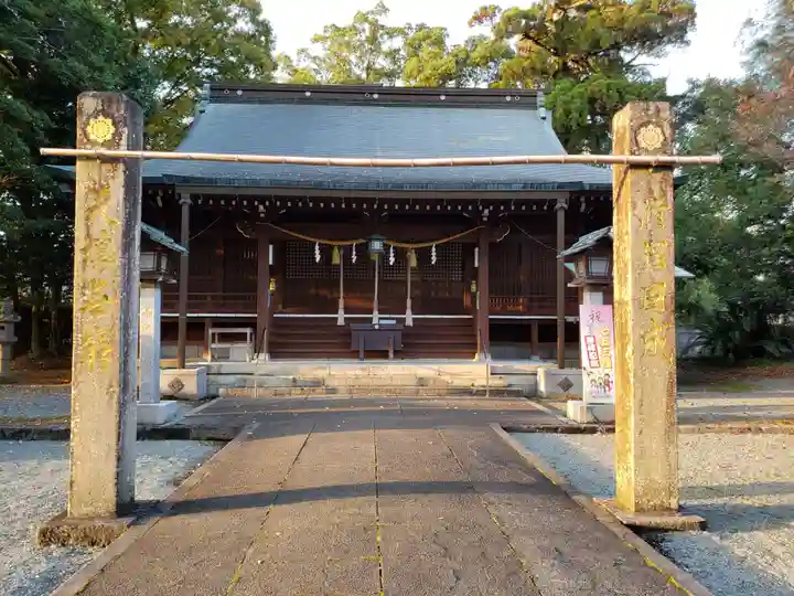 津江神社の本殿・本堂