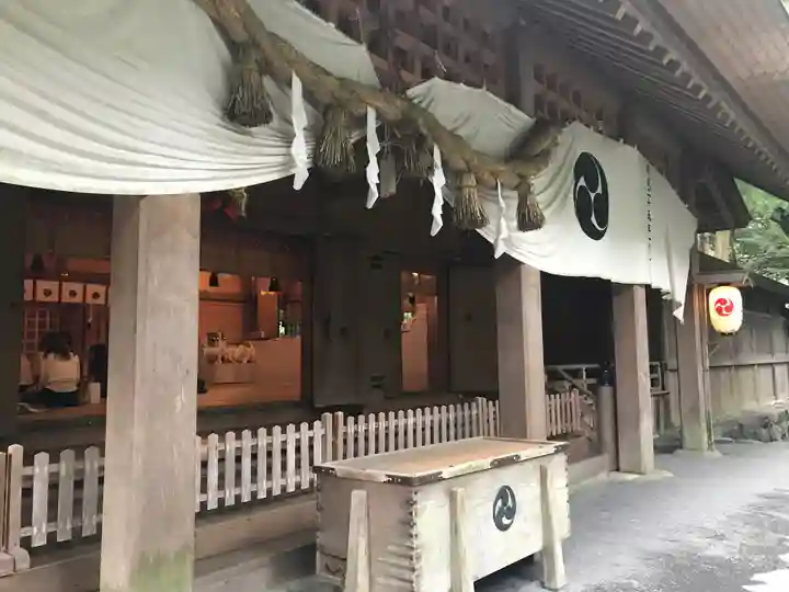 椿大神社の本殿・本堂