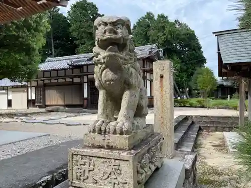 蟻坂神社の狛犬