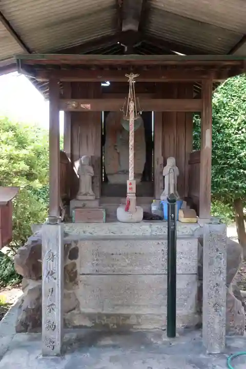 与楽寺(奈良県)