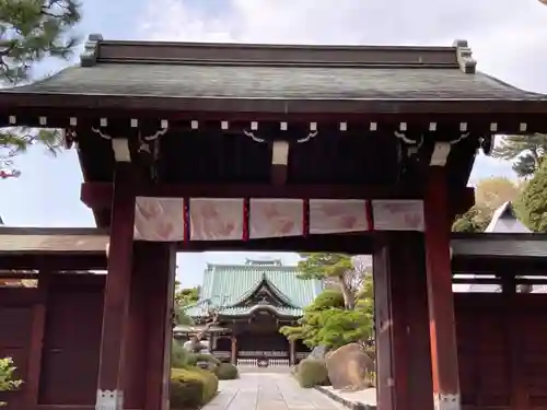 大坊本行寺の山門