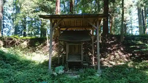 都々古別神社(馬場)の末社