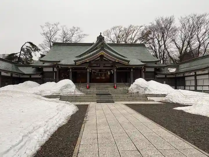 札幌護國神社の本殿・本堂