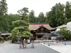 小國神社の本殿