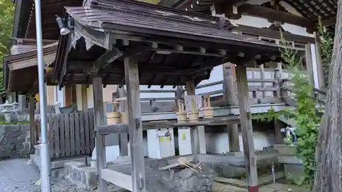 亮昌寺の手水舎