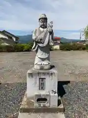 興禅寺の像