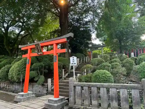 根津神社の鳥居