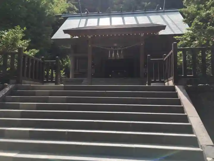 安房神社の本殿・本堂