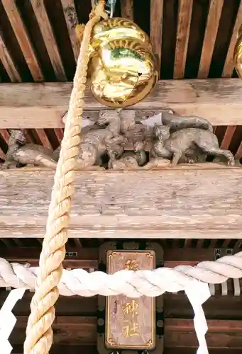 志和稲荷神社の建物その他