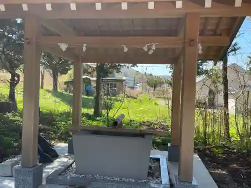 尾札部稲荷神社の手水舎