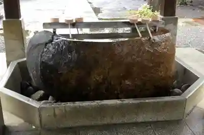 麻布氷川神社の手水舎