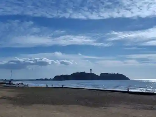 鶴岡八幡宮の周辺