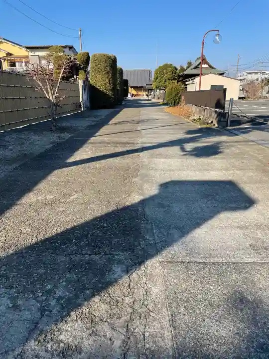 神宮寺の{uncategorized: "未分類", other: "その他", undefined: "問題あり", building: "その他建物", grave: "お墓", sacred_gate: "鳥居", guardian: "狛犬", statue: "像", buddha: "仏像", history: "歴史", nature: "自然", garden: "庭園", animal: "動物", pagoda: "塔", temizu: "手水舎", mountain_gate: "山門・神門", sanctuary: "本殿・本堂", subordinate: "末社・摂社", art: "芸術", scenery: "景色", jizo: "地蔵", ema: "絵馬", goshuin: "御朱印", omikuji: "おみくじ", items: "授与品その他", amulet: "お守り", goshuincho: "御朱印帳", eats: "食事", festival: "お祭り", votive_dance: "神楽", shichigosan: "七五三参", wedding: "結婚式", experience: "体験その他", initially: "初詣", around: "周辺", anti_infection: "感染症対策"}