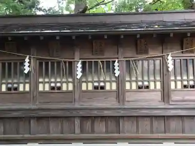 意富比神社の末社・摂社