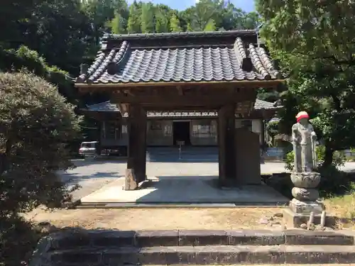 正法寺の山門・神門