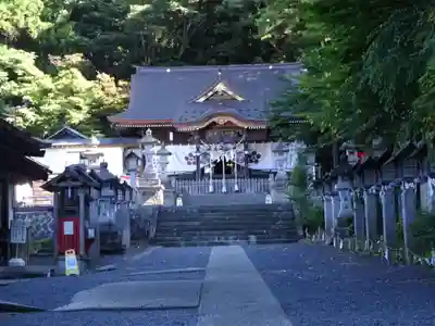 南湖神社の本殿・本堂