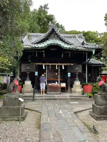 三囲神社の本殿・本堂