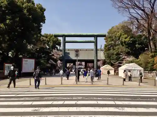 靖國神社の鳥居