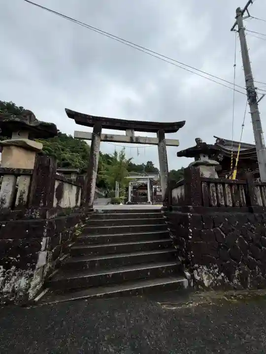 粟井神社(香川県)
