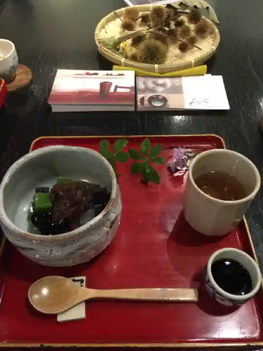 朝日稲荷神社の食事