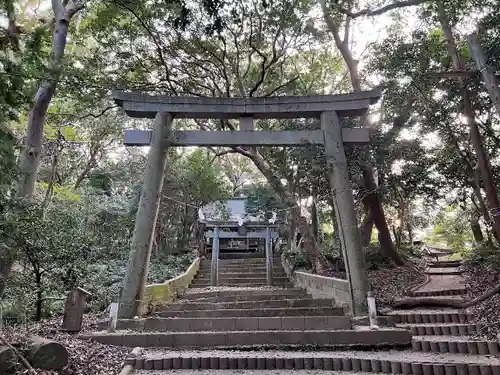 多久頭魂神社の鳥居