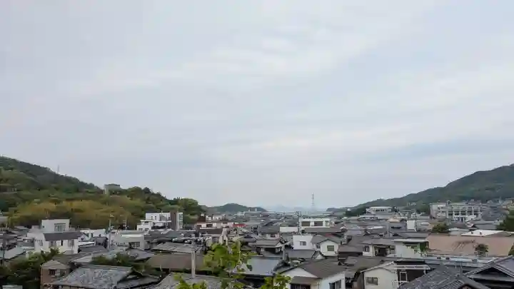 西光寺奥之院 誓願之塔の景色