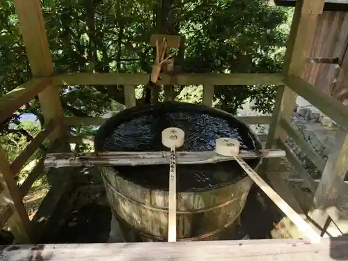 吉野水分神社（吉野町）の手水舎