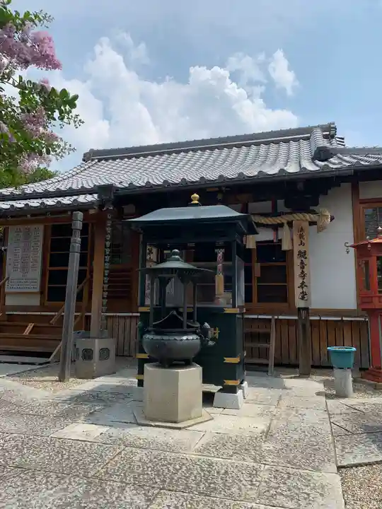 観音寺の本殿・本堂