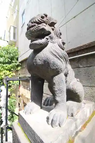 末廣神社の狛犬