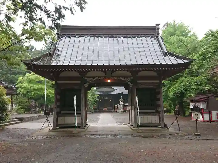 冨士御室浅間神社の山門・神門
