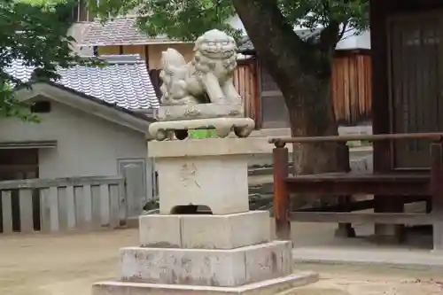 新宮神社の狛犬