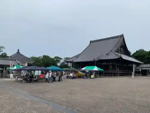 雲龍山 本證寺の本殿