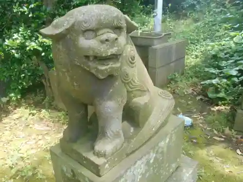 神明神社の狛犬