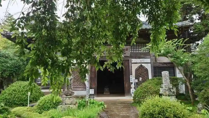 菊水寺の本殿・本堂